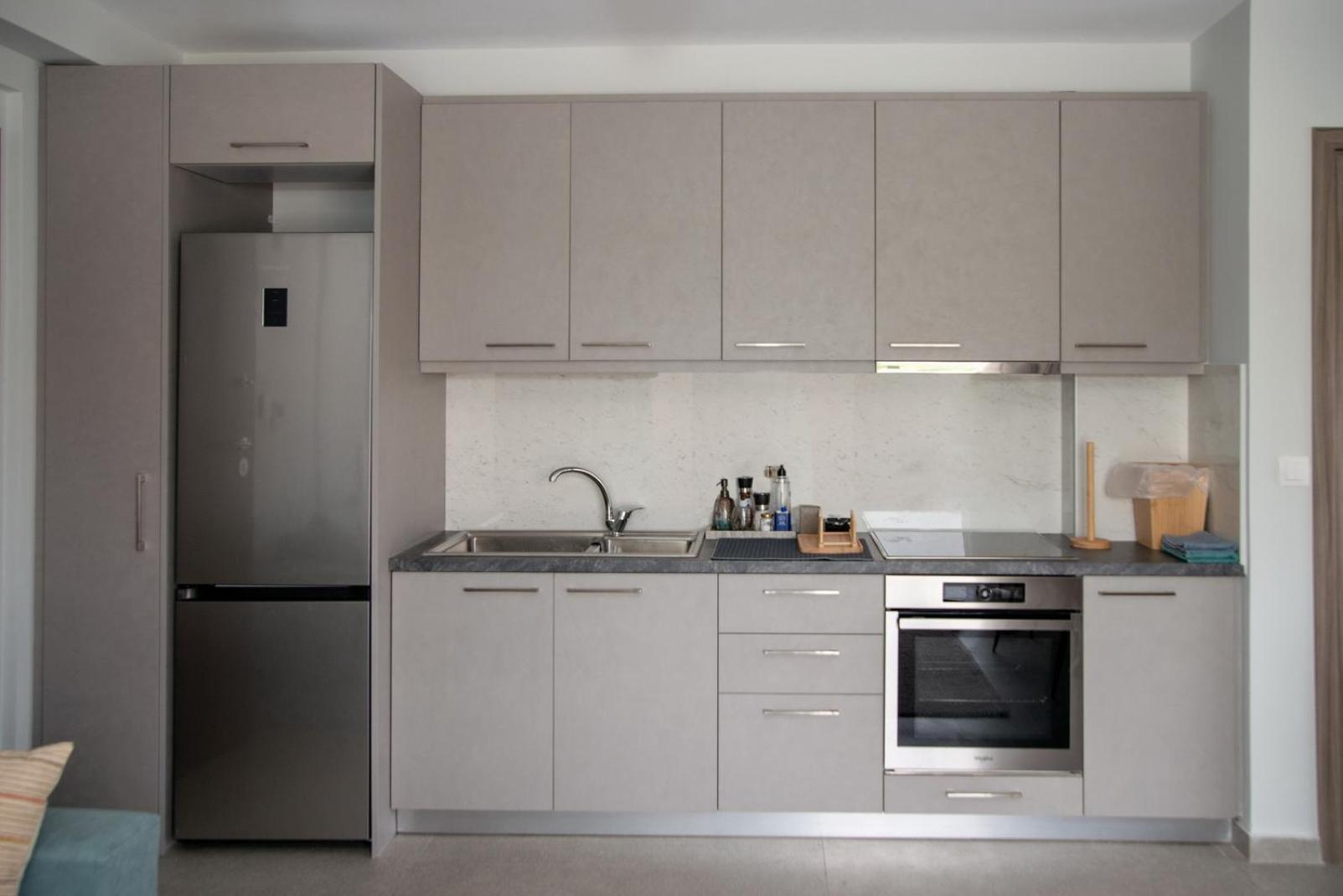 Eugea Apartments Lefkada City Екстер'єр фото